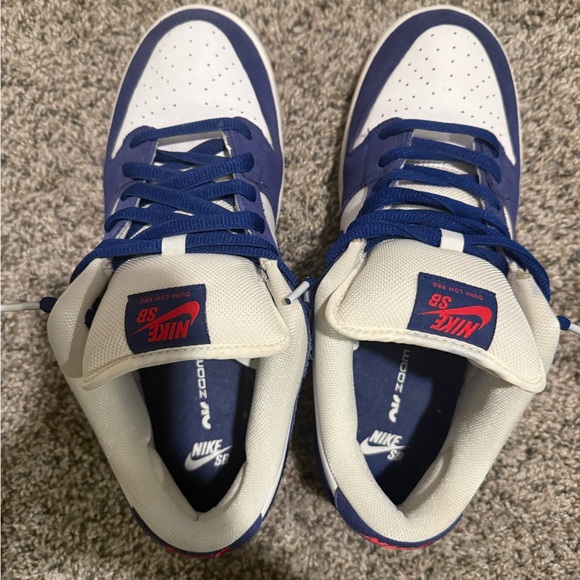 Nike SB Dunk Low “Los Angeles Dodgers” Shoes - Picture 8 of 8